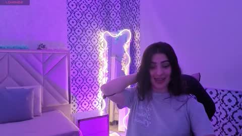 dahia  online show from February 1, 3:14 am