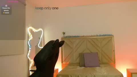 dahia  online show from September 26, 3:47 am