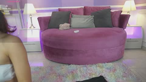 Dahlia Grey online show from September 23, 11:37 am