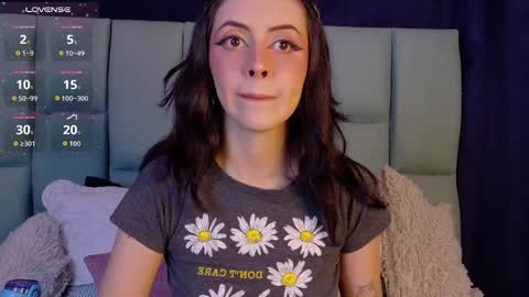 Dahlia online show from April 15, 11:24 am