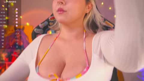 Cute DianaOnline mostly at 8pm-0000 am UK TimeTuesday and Wednesday off online show from October 16, 9:02 pm