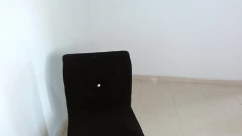 Daiisha.. online show from April 15, 10:10 pm