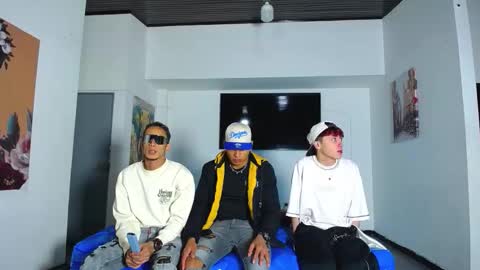 Snapshot of daiquirie chatting on October 16, 12:05 pm daiquirie online show from October 16, 12:05 pm