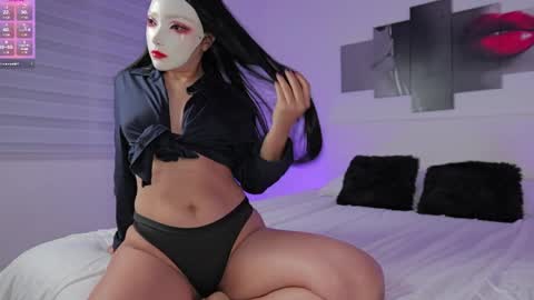 daisy sensual online show from March 26, 5:46 am