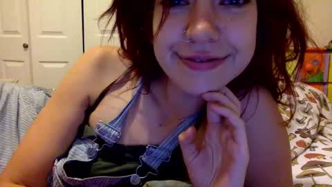 DaisyB3 online show from November 17, 1:19 am