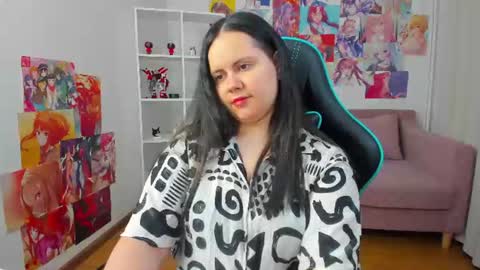 DaisyHarts online show from July 8, 7:34 am