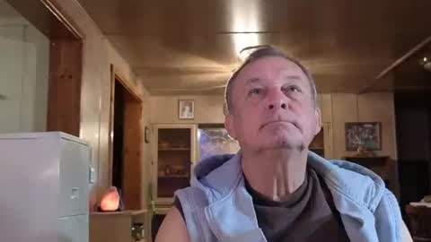 dakit online show from December 18, 3:18 pm