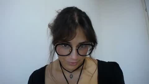 IG  dakotasofiaa online show from September 30, 11:32 am