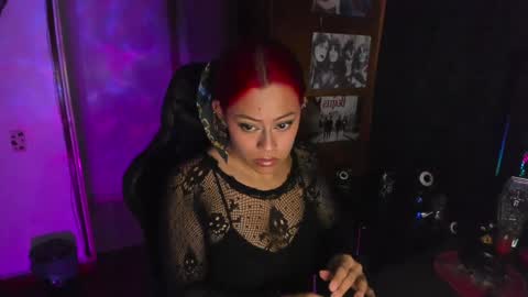 Dakota Crab online show from February 7, 10:30 pm