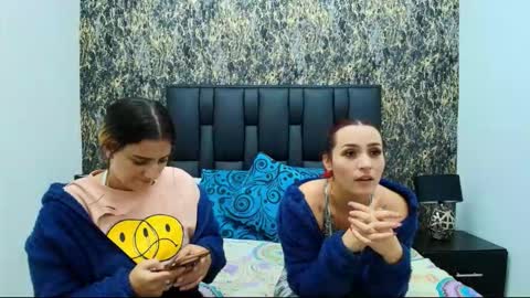 Dakota-Megan online show from January 14, 4:48 pm