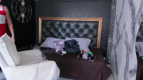 Snapshot of dalaymoore chatting on October 11, 6:55 pm Dalay online show from October 11, 6:55 pm
