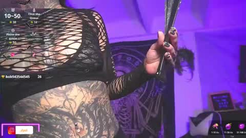 dalia_vorhees online show from December 3, 1:37 am