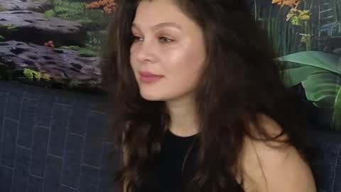 damedefeu online show from November 19, 9:08 am