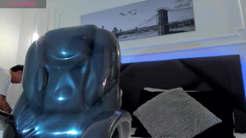 DAMIAN online show from March 13, 12:52 pm