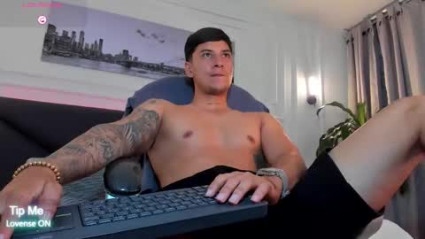 DAMIAN online show from March 18, 12:44 pm