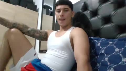 DAMIAN online show from April 22, 1:46 am