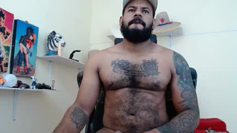 Snapshot of damian64436171 chatting on October 5, 3:15 am damian64436171 online show from October 5, 3:15 am