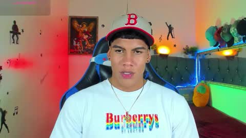 Snapshot of damian_latinxxx chatting on September 22, 5:00 am Damian online show from September 22, 5:00 am