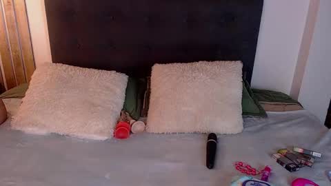 damian_n_lissa online show from October 18, 1:32 am