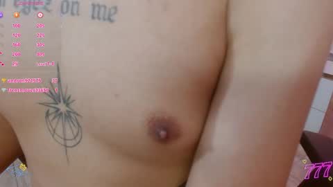 damian_tay online show from June 3, 2:33 pm