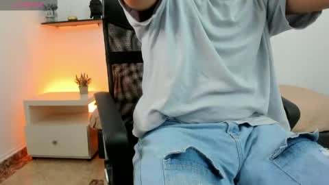 damianblazee online show from May 31, 6:09 pm