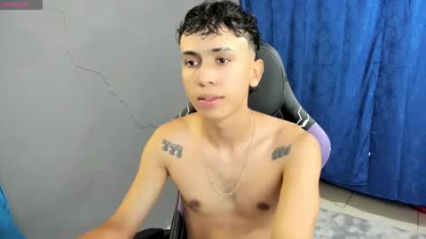 damien_444 online show from November 4, 4:36 am