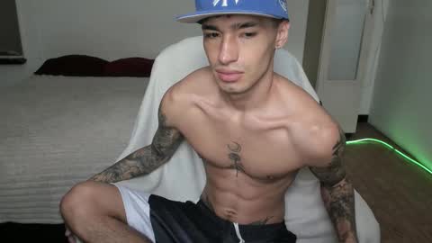 Damon online show from March 19, 7:19 pm