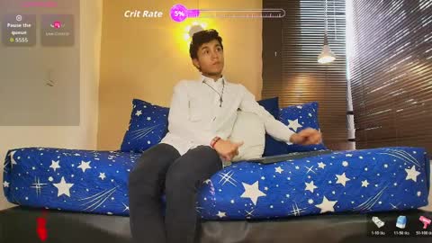 Damon  Salvatore online show from April 4, 7:10 pm