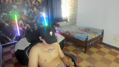 Snapshot of dan_cristancho chatting on October 25, 1:55 pm dan cristancho online show from October 25, 1:55 pm