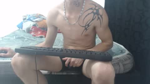 dan_jonson15 online show from October 19, 6:56 pm