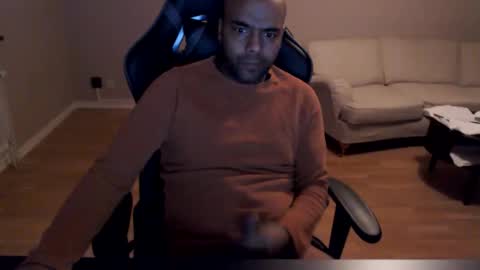 dan_the_man43 online show from March 11, 5:05 pm