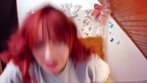 dana online show from March 8, 8:03 pm