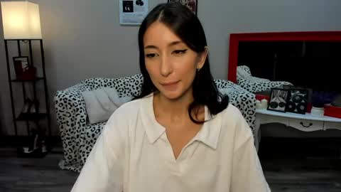 DanaRoges online show from June 5, 7:03 am