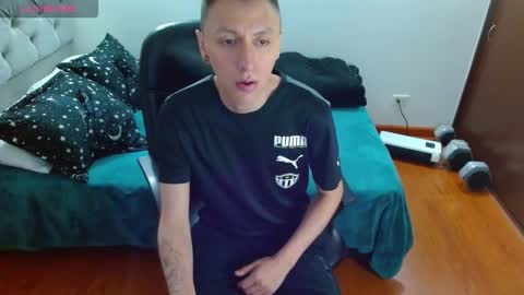 DANDY THOMAS    angeloo 666 online show from November 30, 5:42 pm