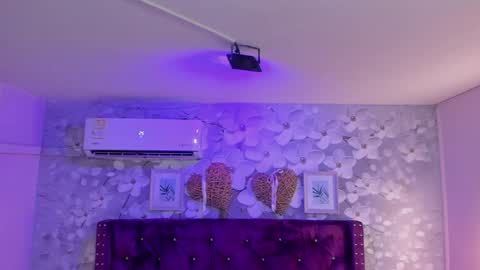 Daniela online show from March 8, 11:25 am