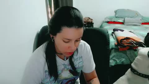 dani y jocelyn online show from February 28, 6:23 pm