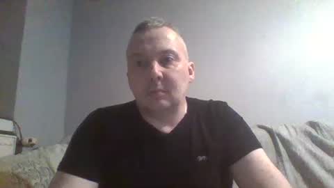 Snapshot of daniel0028 chatting on December 4, 6:55 pm dan online show from December 4, 6:55 pm