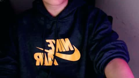 daniel_ruis16 online show from December 12, 1:49 pm