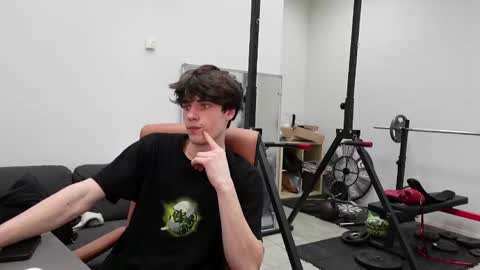 DANIEL SHAWN online show from January 11, 6:25 pm