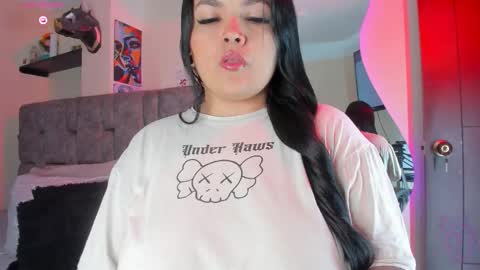 danielasexya online show from November 5, 5:42 am