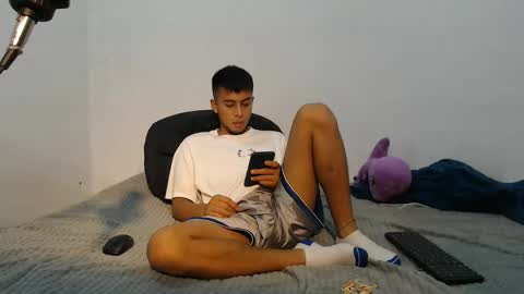 danielitopapii online show from February 26, 3:03 am