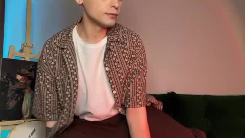 danieltuckerr online show from February 14, 5:15 pm