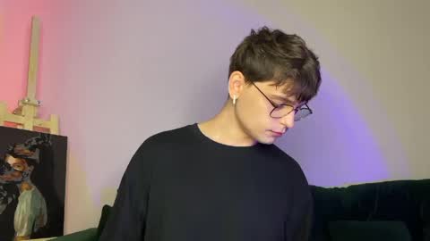 danieltuckerr online show from March 16, 1:26 pm