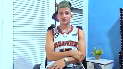 Dani online show from February 25, 4:03 am