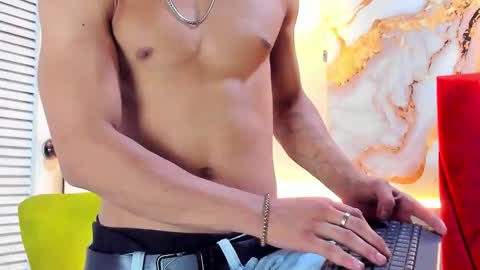 Dani online show from December 22, 3:46 am