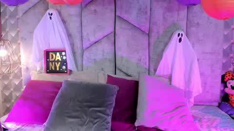 DaniiBelluci  online show from October 29, 3:08 am