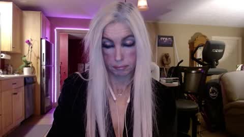 DanikaWhite69 online show from February 5, 2:31 pm