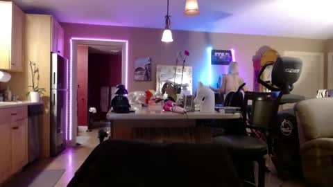 DanikaWhite69 online show from April 13, 12:53 pm