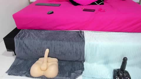  Danna  online show from May 30, 12:58 pm