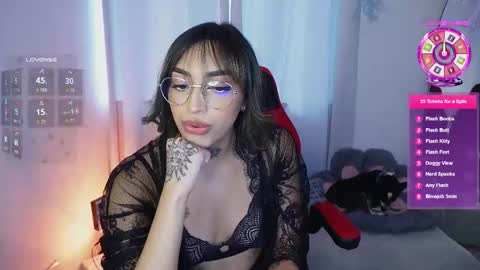    online show from October 27, 7:36 pm